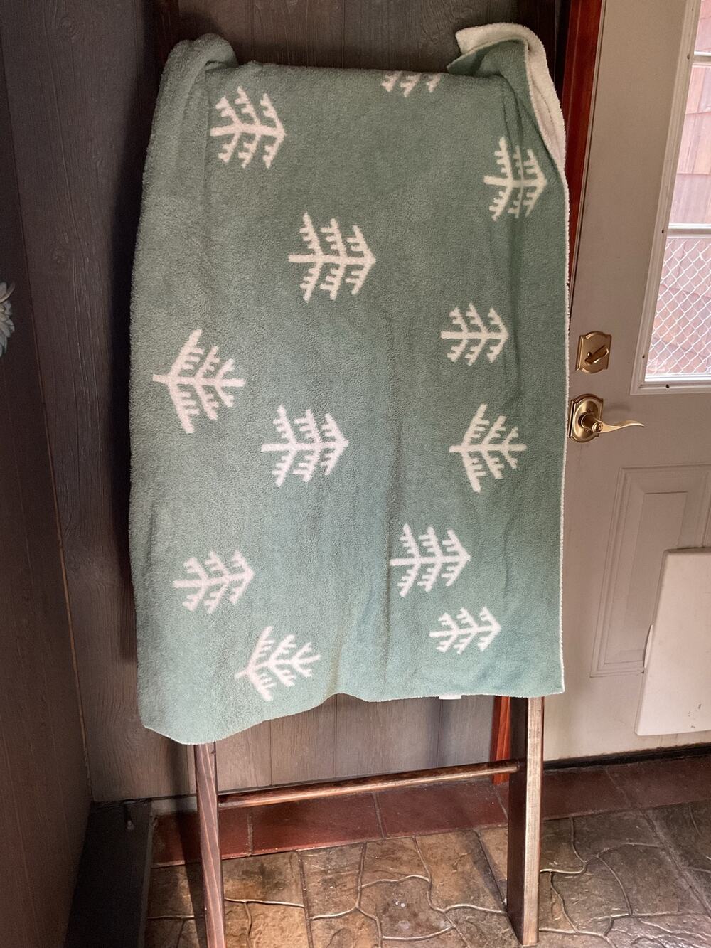 Nicole Miller - Christmas Pine Tree Throw Blanket - Size 50” x 60”